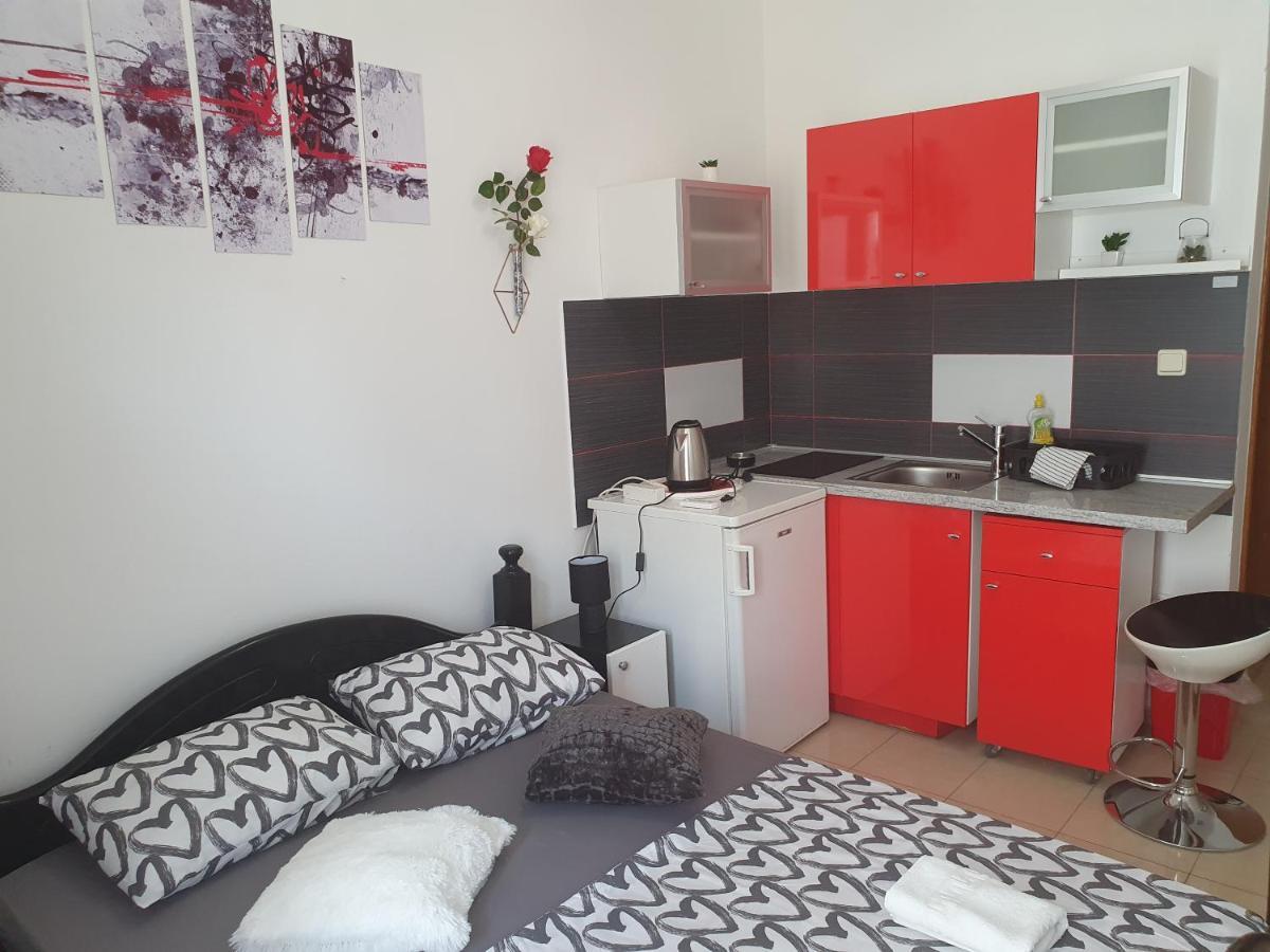 Studio Apartmani Ivanda Μακάρσκα Εξωτερικό φωτογραφία
