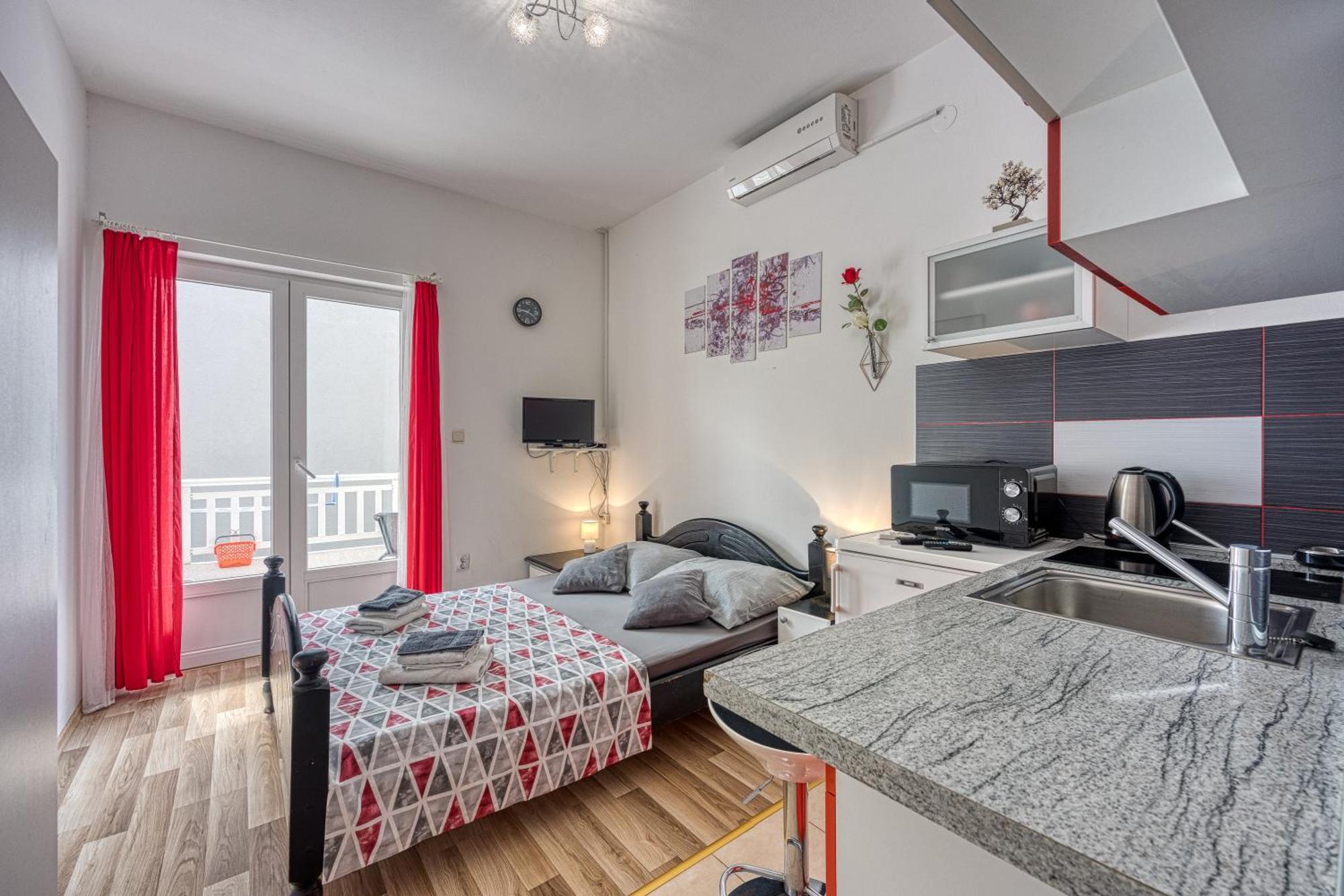 Studio Apartmani Ivanda Μακάρσκα Εξωτερικό φωτογραφία